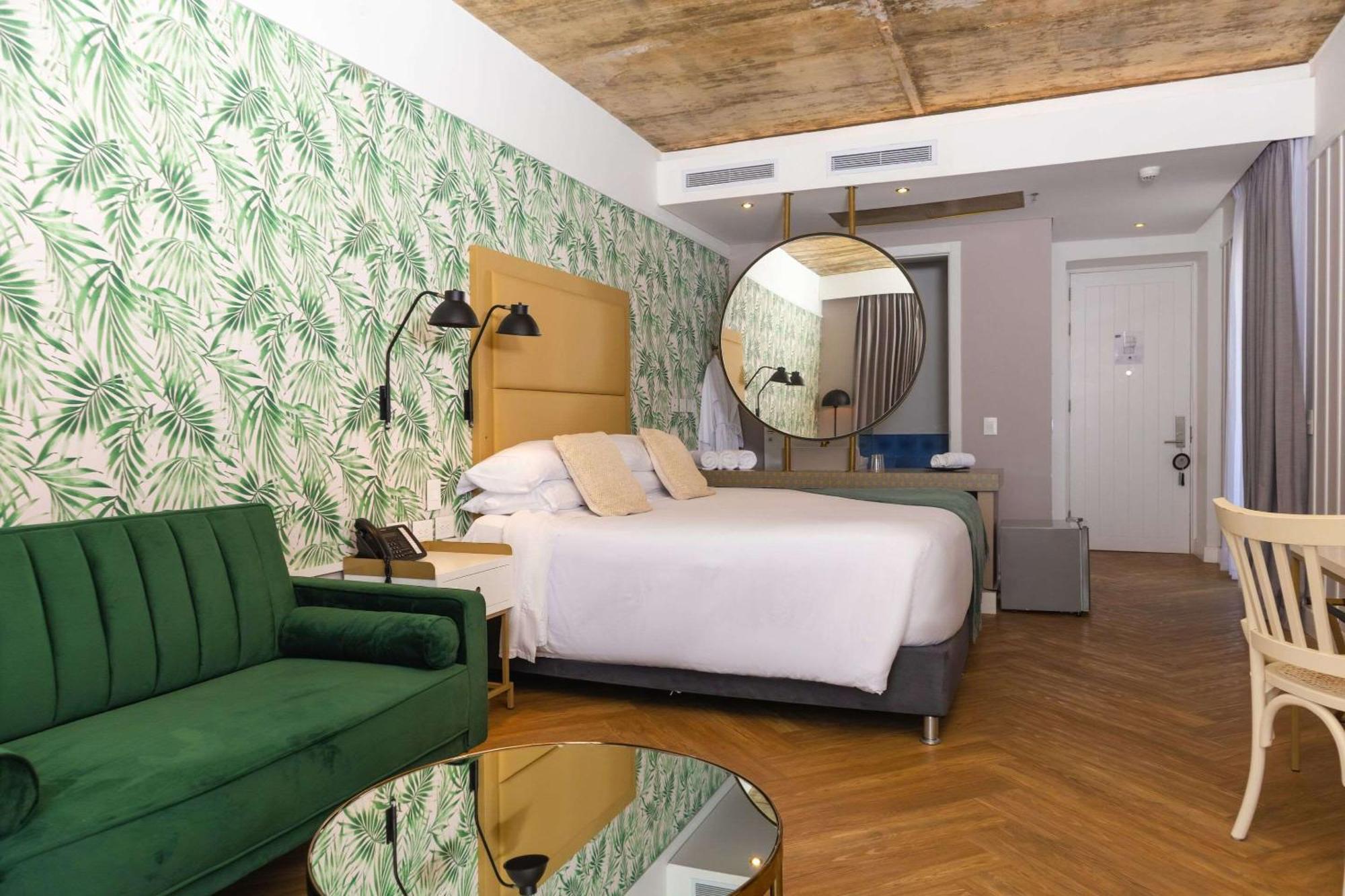Faranda Collection Barranquilla, A Member Of Radisson Individuals Hotel Barranquilla  Exterior photo Deluxe room
